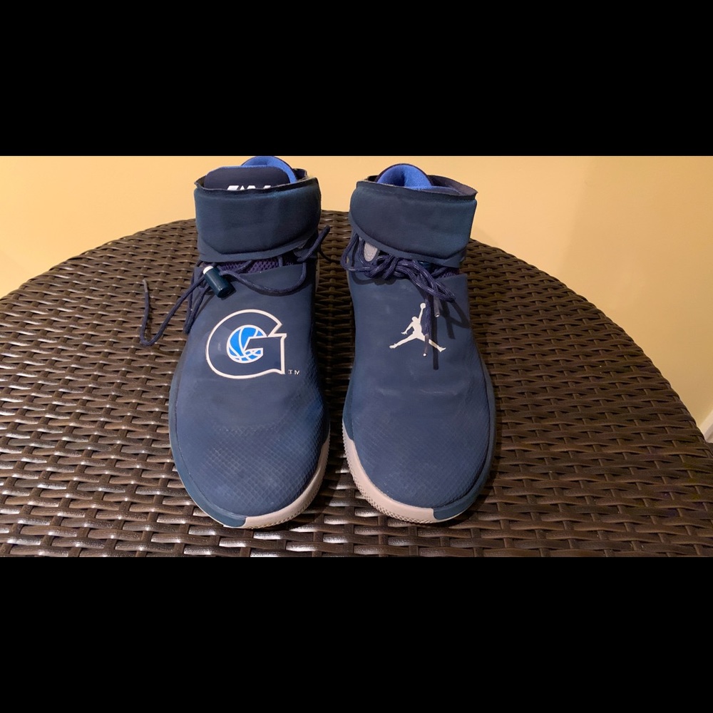 Jordan Why Not Zer0.1- Georgetown Edition
